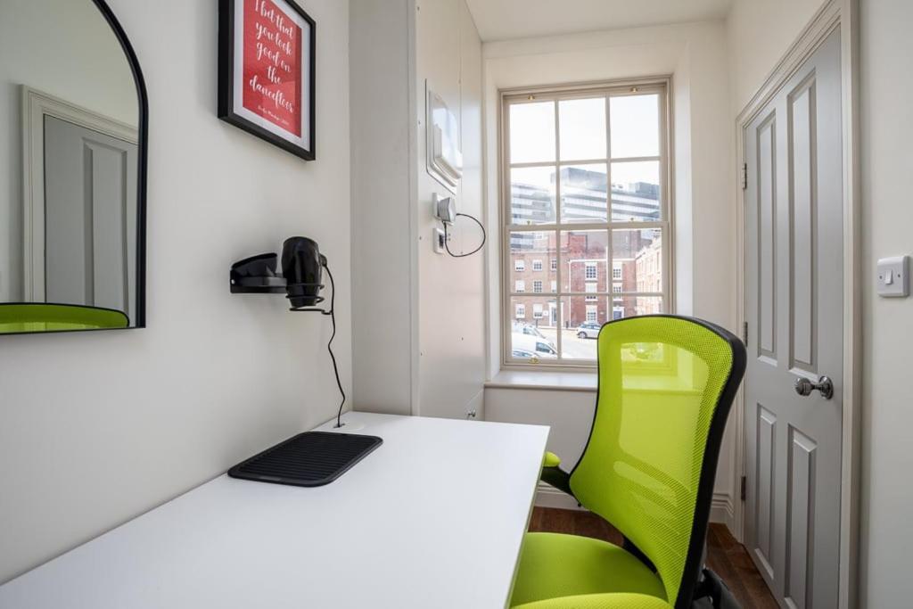Paradise Square-Remodelled 18Th Century Apartment Sheffield Exterior photo
