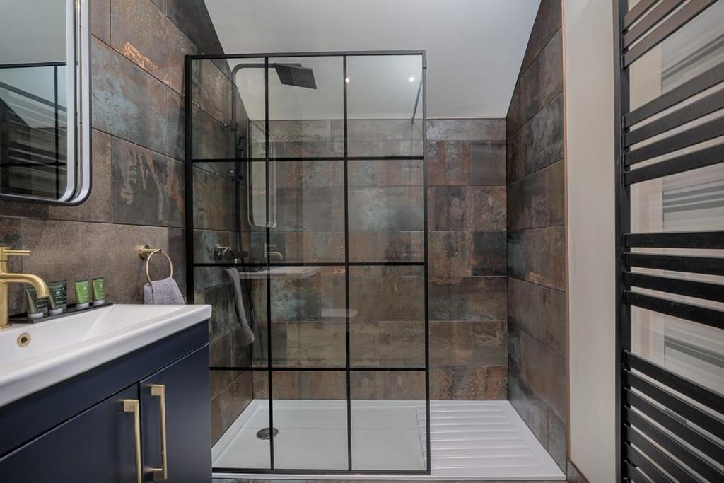 Paradise Square-Remodelled 18Th Century Apartment Sheffield Exterior photo
